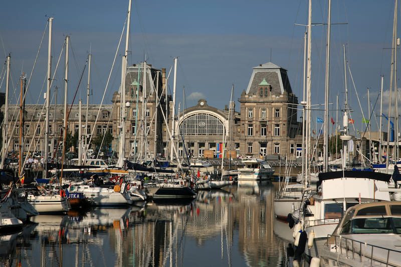port cbd a Ostende en Belgique livraison