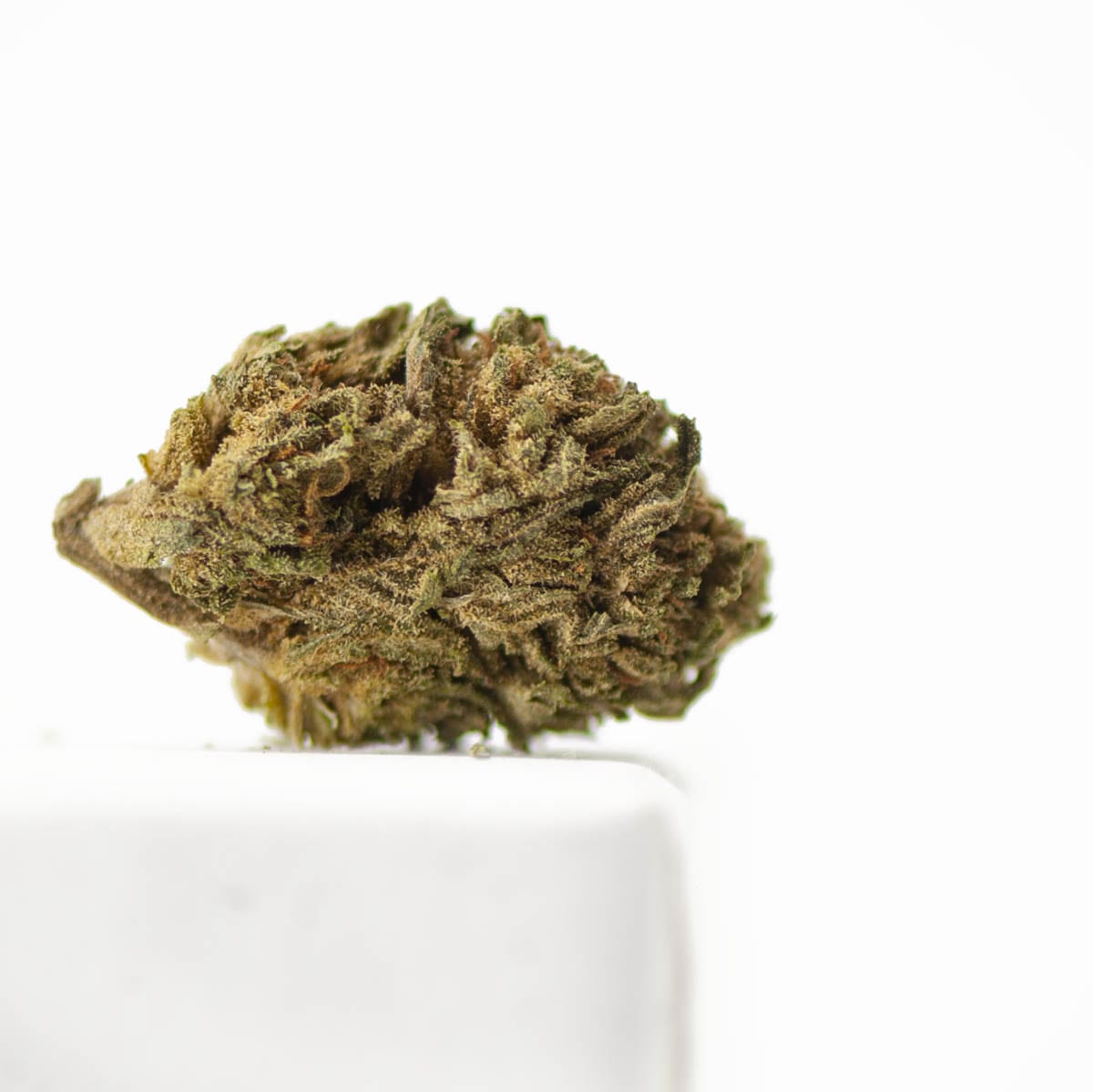 fleur-de-cbd-pineapple-kush_socle.jpg Extracto Puro CBD - Flor de Piña Kush